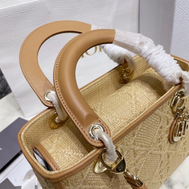 【ディオール】LADY DIOR カナージュミディアム バッグM0565OMBD