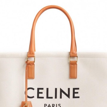 【CELINE】これで決まり!人気《Horizontal Cabas》トートバッグ◆安心追跡付 【CELINE】これで決まり!人気《Horizontal Cabas》トートバッグ◆安心追跡付