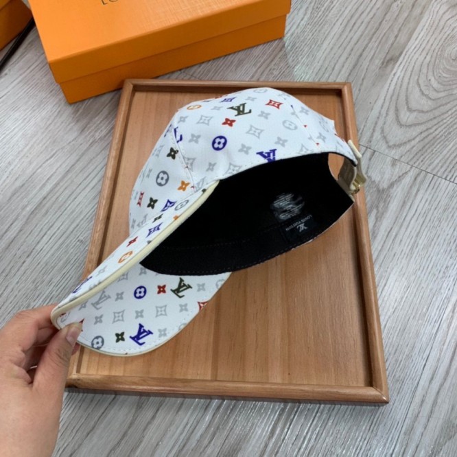 ルイ・2021年最新のキャップ LV ロゴキャップ スポーツ帽子 男女兼用 日よけ 野球帽 帽子 ベースボールキャップ