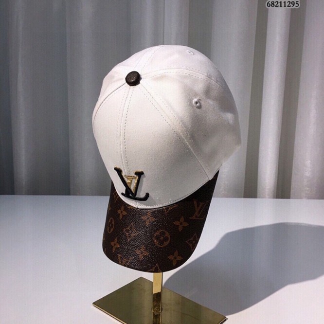 Louis Vuittonルイ・2022年最新キャップ スポーツ帽子 男女兼用 日よけ 野球帽 帽子 ベースボールキャップ