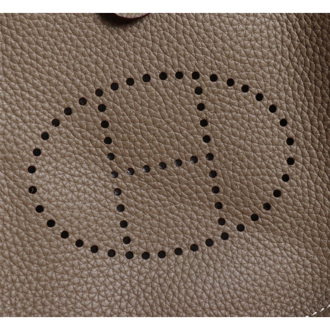 ★新入荷★HERMES エルメス Evelyne MINI エヴリン ミニ ショルダーバッグ 斜めかけ H069426CCCR