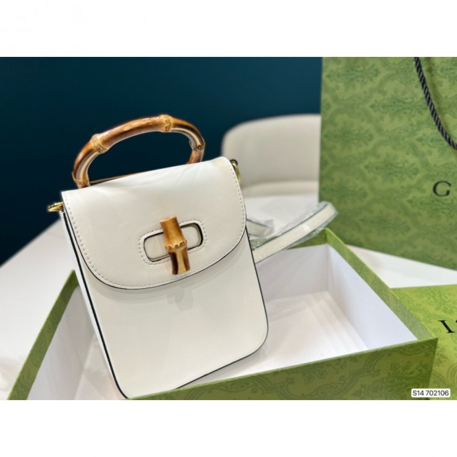 GUCCI バンブー ミニ ハンドバッグ