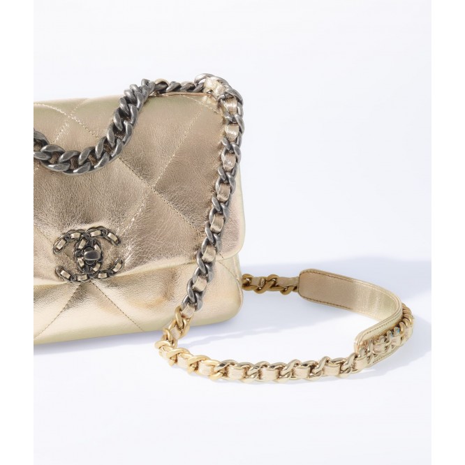 CHANEL 19 ハンドバッグ