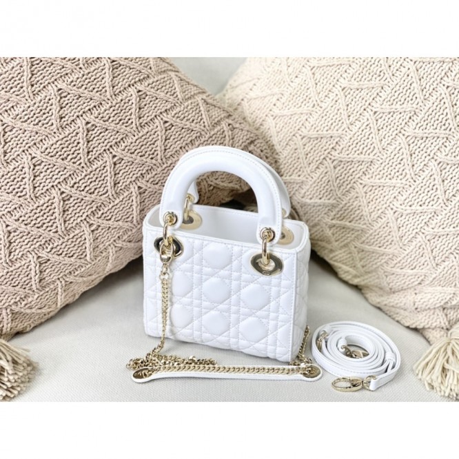 Dior ミニバッグ《LADY DIOR》ラテ Cannage ラム DHL