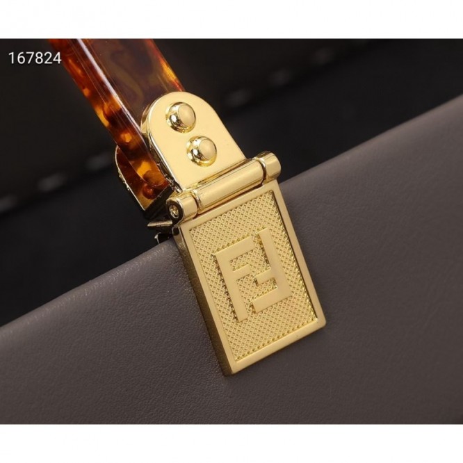 FENDI フェンディ 2021年最新なクラシックな トートバッグ