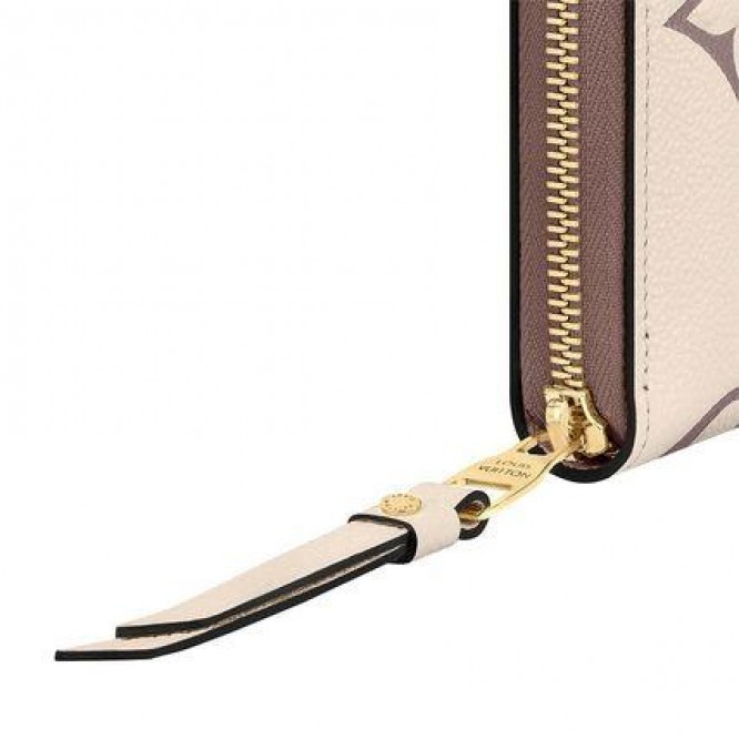 LOUIS VUITTON ジッピー ウォレット【新色】