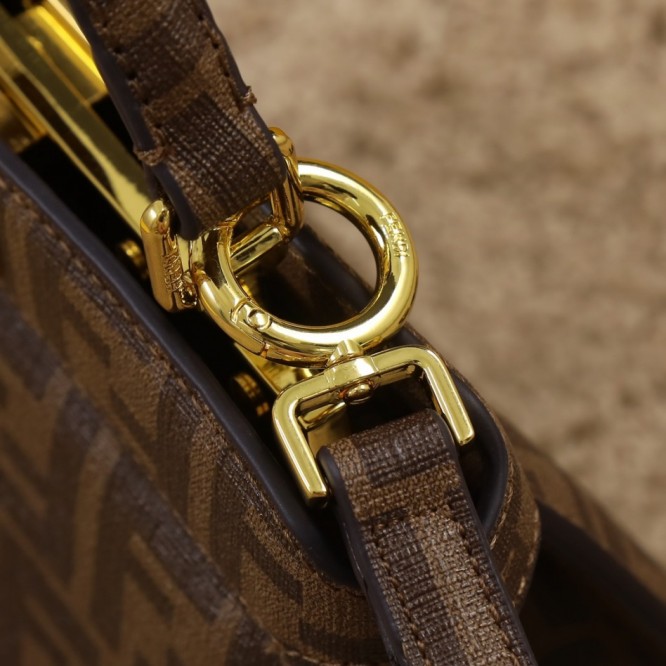 FENDI PEEKABOO フェンディ ピーカブー ミニ