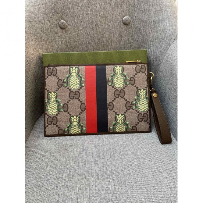 新作【GUCCI】グッチパイナップルケース673248