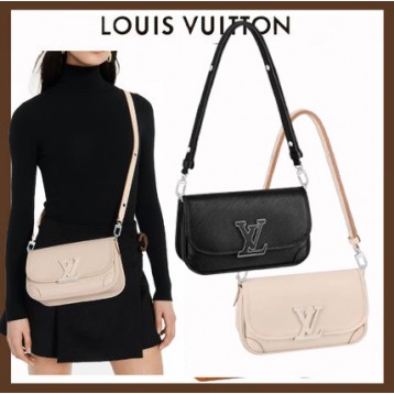 LOUIS VUITTON エピレザー ビュシ NM ショルダーバッグ