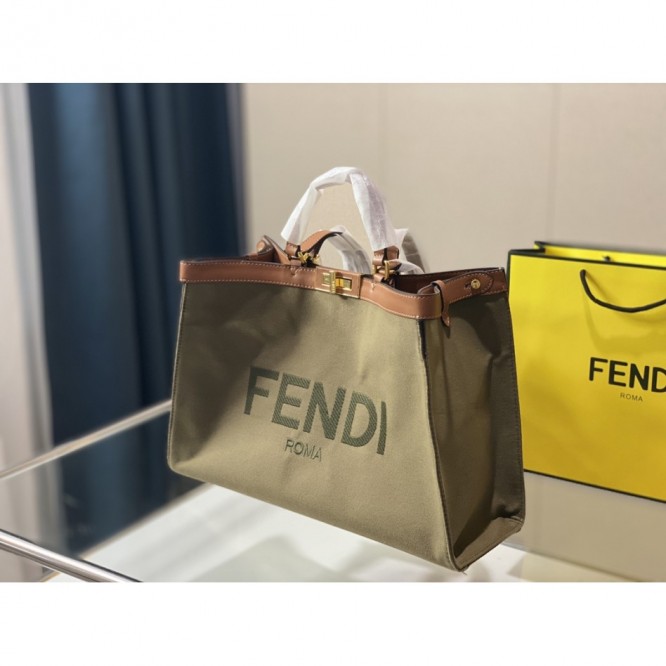 FENDI フェンディ なクラシックな ショルダーバッグハンドバッグ