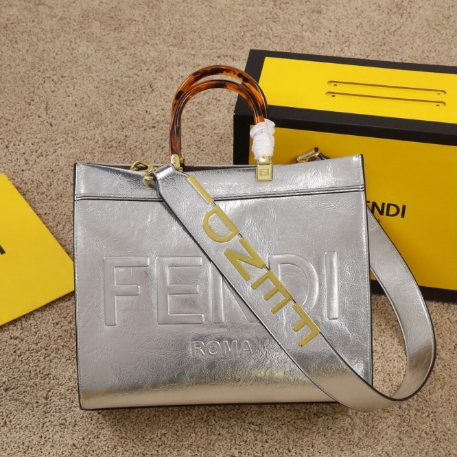 FENDI サンシャイン ミディアム トート バッグ レザー