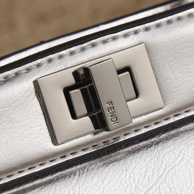 FENDI PEEKABOO フェンディ ピーカブー ミニ