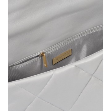 CHANEL 19 マキシ ハンドバッグ