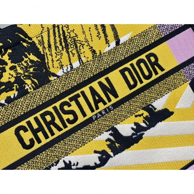 Dior ☆ DIOR BOOK TOTE ラージバッグ