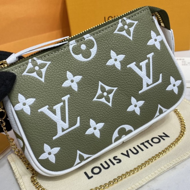 LouisVuitton×ミニ・ポシェット ポーチM81284