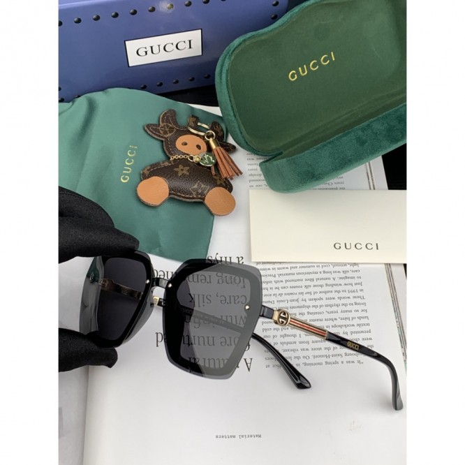 Gucciグッチ★サングラスクラッシュマスク 