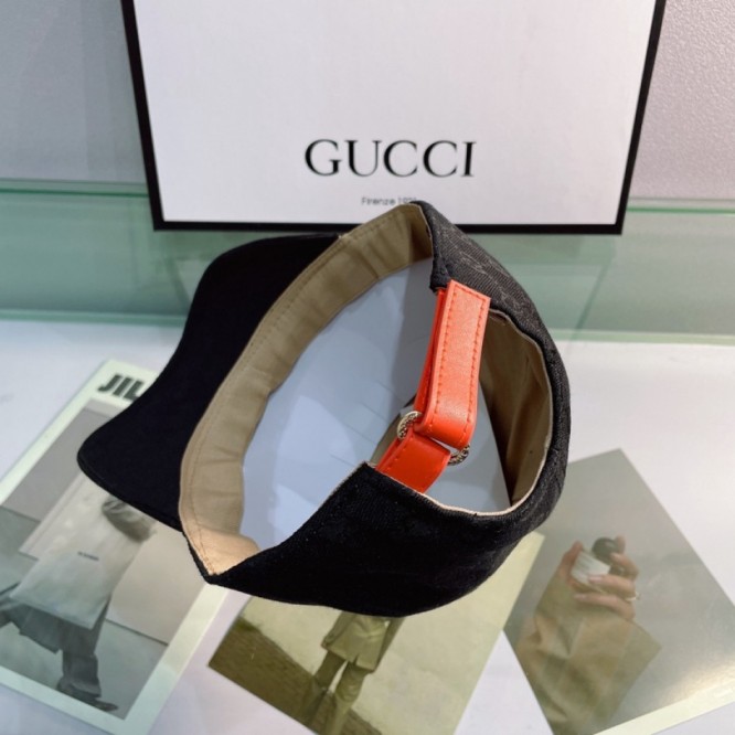 The North Face x Gucci野球帽