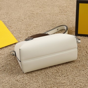 FENDI ミディアム バイザウェイ 「FENDI ROMA」 FENDI ミディアム バイザウェイ 「FENDI ROMA」