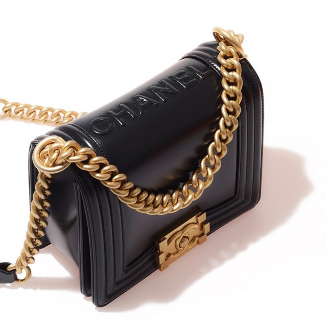 【人気商品】CHANEL シャネル ボーイシャネル ミニバッグ ショルダーバッグ AS3018 B07310 94305