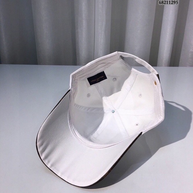 Louis Vuittonルイ・2022年最新キャップ スポーツ帽子 男女兼用 日よけ 野球帽 帽子 ベースボールキャップ