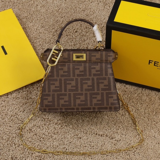 FENDI PEEKABOO フェンディ ピーカブー ミニ