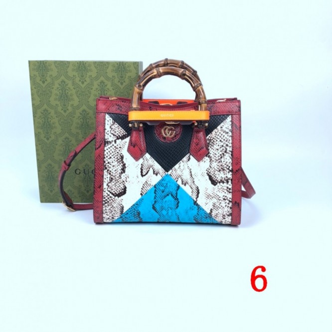 Gucci〔グッチ ダイアナ〕スモール トートバッグ660195