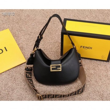 FENDI フェンディ 2021年最新なクラシックな ショルダーバッグ