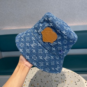 Louis Vuittonルイ・2022年最新のメンズ バケットハット UVカット帽子 レディース ハット サファリハット Louis Vuittonルイ・2022年最新のメンズ バケットハット UVカット帽子 レディース ハット サファリハット