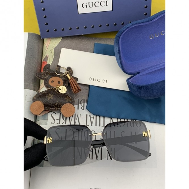 Gucciグッチ★サングラスクラッシュマスク 