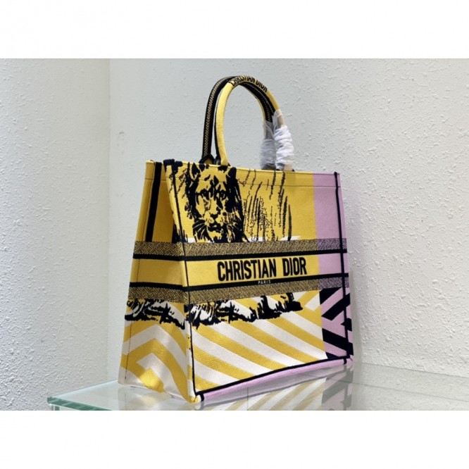 Dior ☆ DIOR BOOK TOTE ラージバッグ