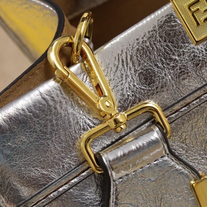 FENDI サンシャイン ミディアム トート バッグ レザー