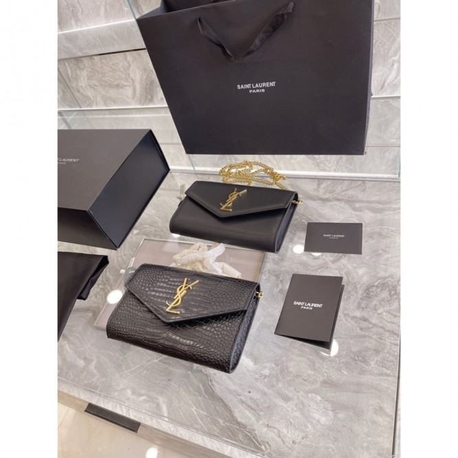 YSL・レザー コンチネンタルウォレット 財布 折財布