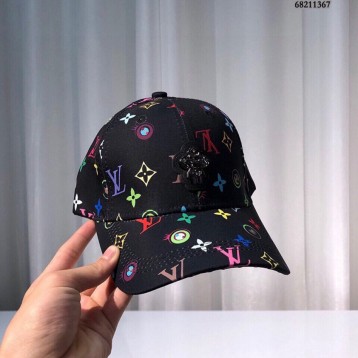 Louis Vuittonルイ・2022年最新キャップ スポーツ帽子 男女兼用 日よけ 野球帽 帽子 ベースボールキャップ Louis Vuittonルイ・2022年最新キャップ スポーツ帽子 男女兼用 日よけ 野球帽 帽子 ベースボールキャップ