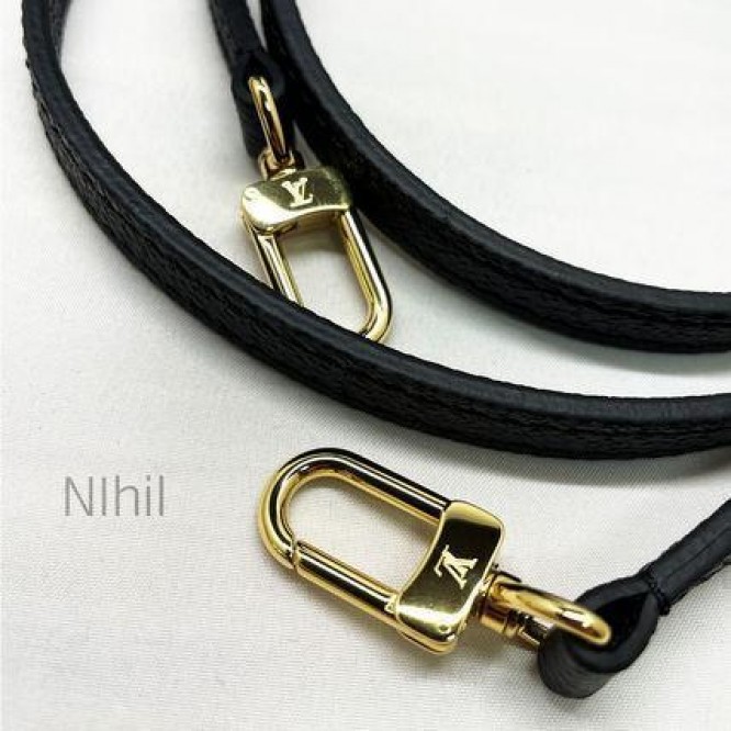 【LOUIS VUITTON】M81416　プティットサックプラ