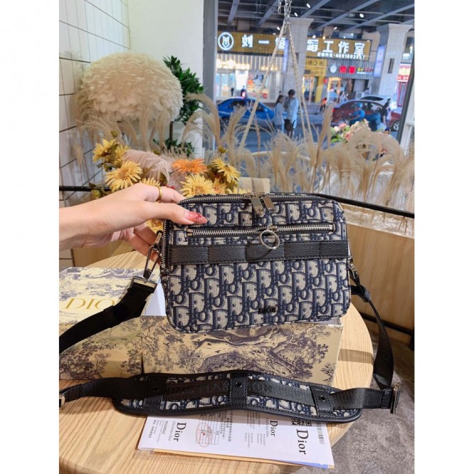 【DIOR】ディオール SAFARI メッセンジャーバッグ