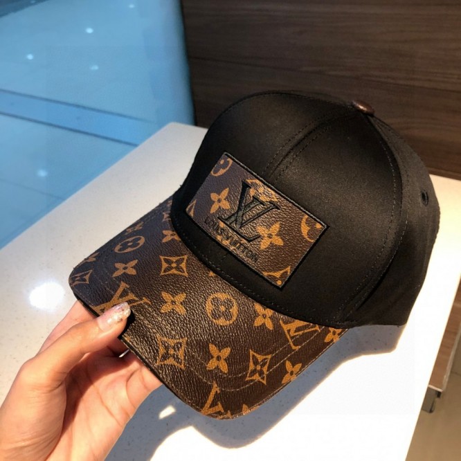 ルイ・2021年最新のキャップ LV ロゴキャップ スポーツ帽子 男女兼用 日よけ 野球帽 帽子 ベースボールキャップ
