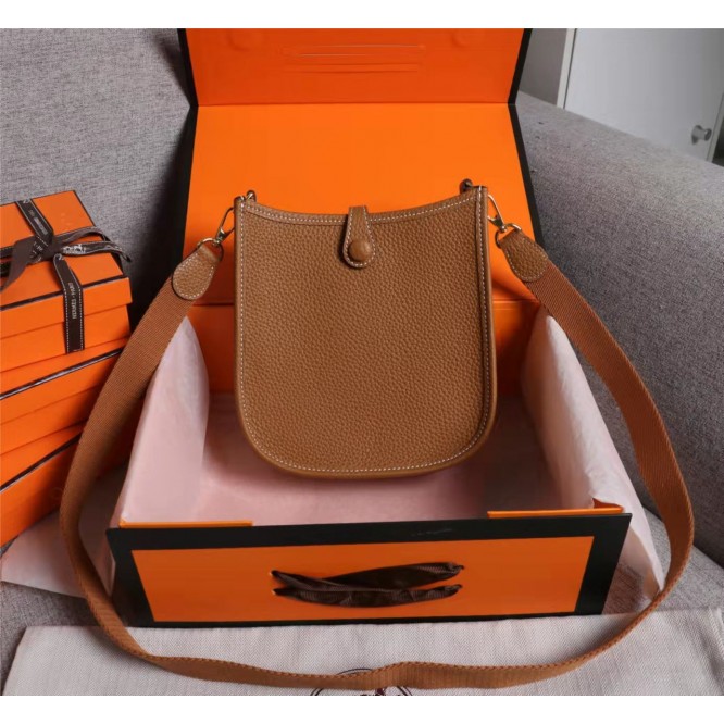 ★新入荷★HERMES エルメス Evelyne MINI エヴリン ミニ ショルダーバッグ 斜めかけ H069426CKCI