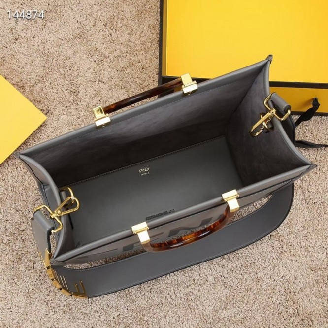 FENDI フェンディ 2021年最新なクラシックな トートバッグ