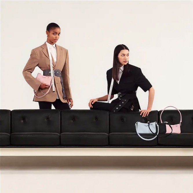 【在庫僅か】LOUIS VUITTON ルイヴィトン イージー・ポーチ ショルダーバッグ M80471