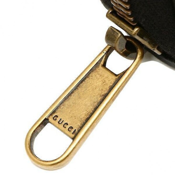 【GUCCI】ロゴプリント ラウンドジップ 長財布