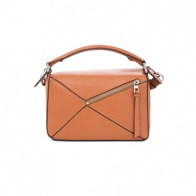 新作★LOEWE★パズルバッグ スモール (クラシックカーフ)322.30.S21