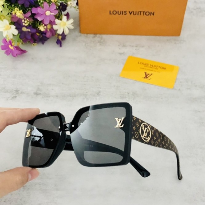 Louis Vuittonルイヴィトン★サングラスクラッシュマスク 