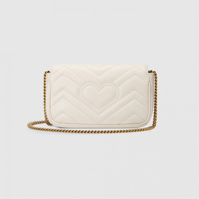 【レアに入荷☆】GUCCI グッチ 〔GGマーモント〕キルティングレザー スーパーミニバッグ ‎476433 DTDCT 9022