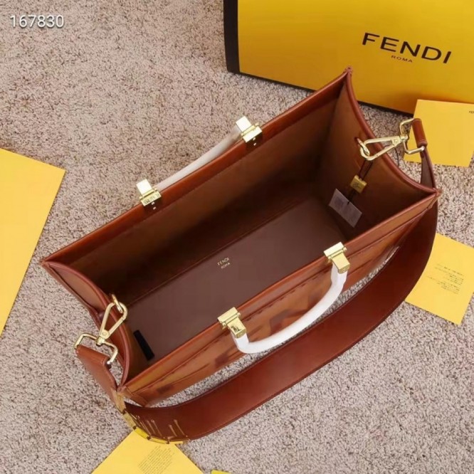 FENDI フェンディ 2021年最新なクラシックな トートバッグ