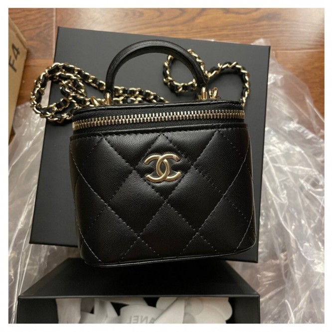 【人気商品】CHANEL シャネル ヴァニティーケース トップハンドル ブラック スモール AP2198 B05810 94305