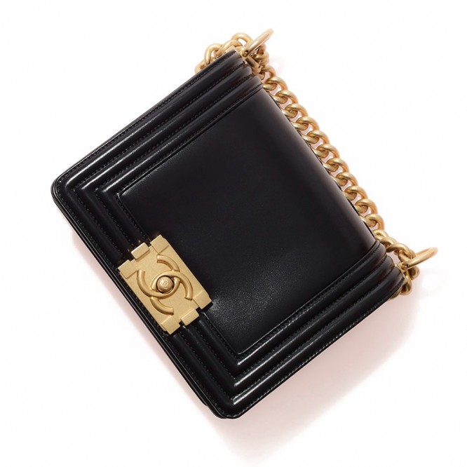 【人気商品】CHANEL シャネル ボーイシャネル ミニバッグ ショルダーバッグ AS3018 B07310 94305