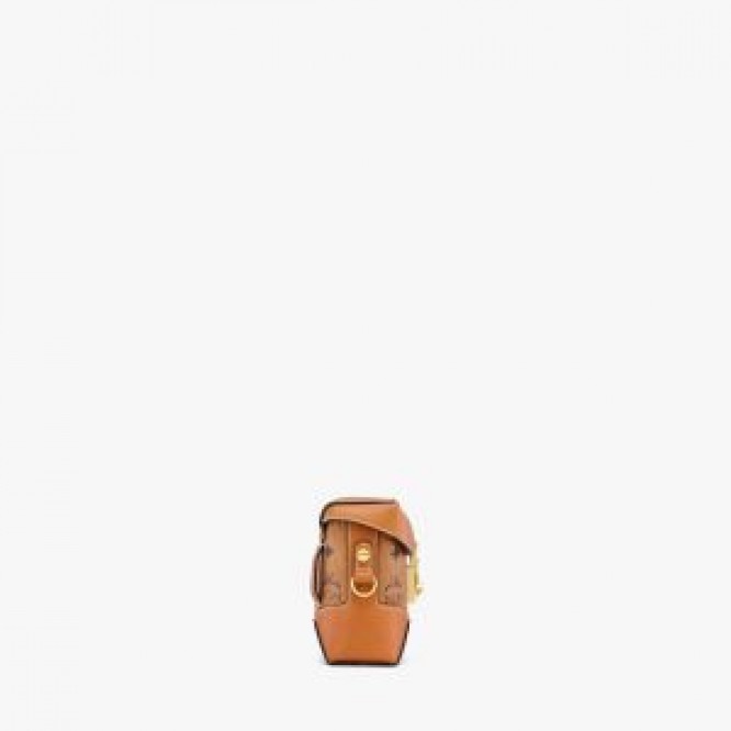 【世界中で大人気】MCM 〈フュルステン〉 ベルトバッグ ヴィセトス SOFT BERLIN VISETOS ベルトバッグ MWZ8ABF13CO001