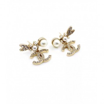 真珠のシャネルのイヤリング 真珠のシャネルのイヤリング