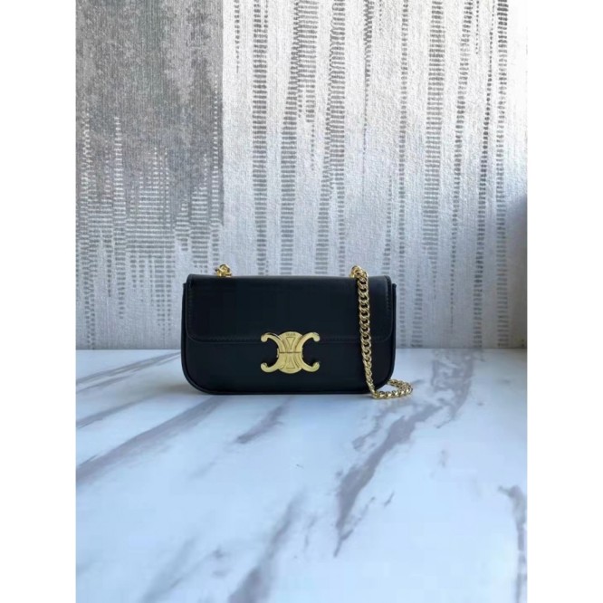 Celine・シャイニーカウレザーチェーンショルダーバッグ