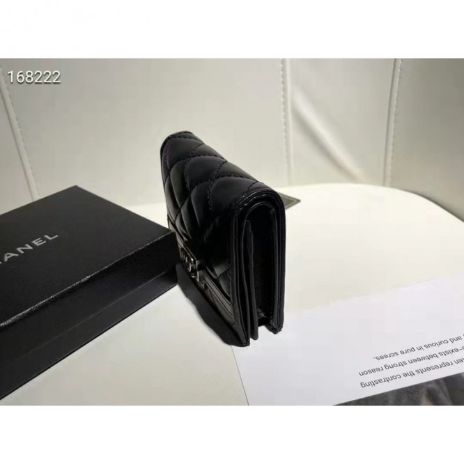ChaneL・レザー コンチネンタルウォレット 財布 折財布